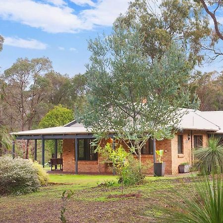 Kevill Hideaway Margaret River Villa Exterior photo